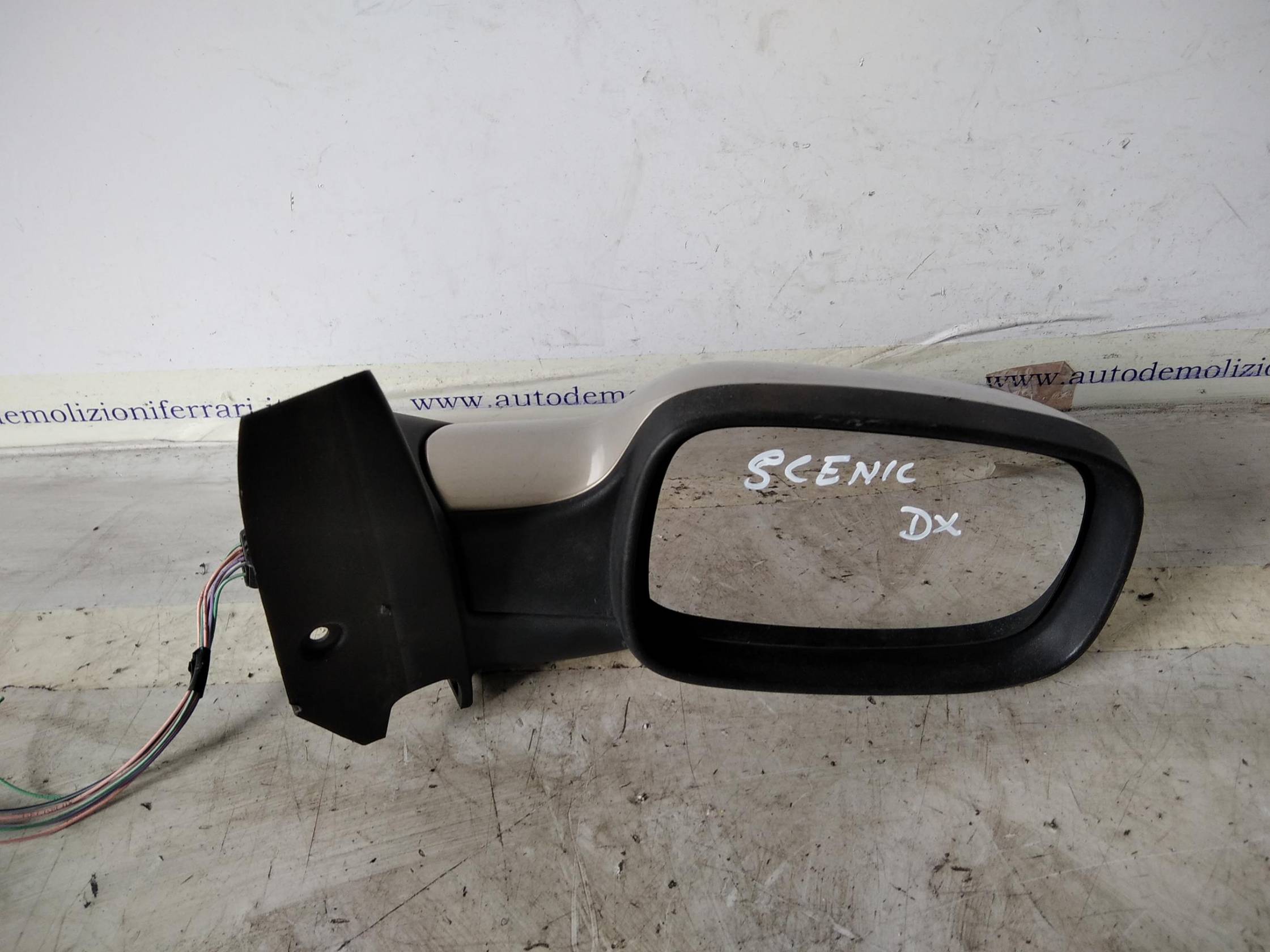 Retrovisore est. regolaz. elettr. dx.